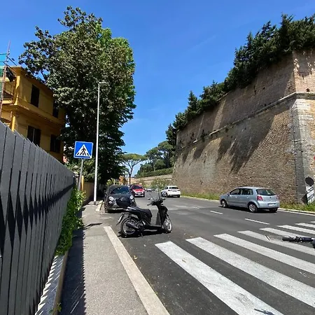 La Petite Sissi Vaticano Appartement